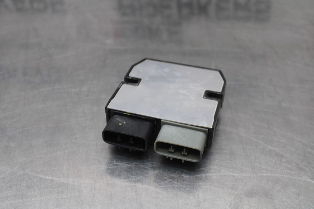 07 YAMAHA YZF R1 RECTIFIER VOLTAGE REGULATOR BB826