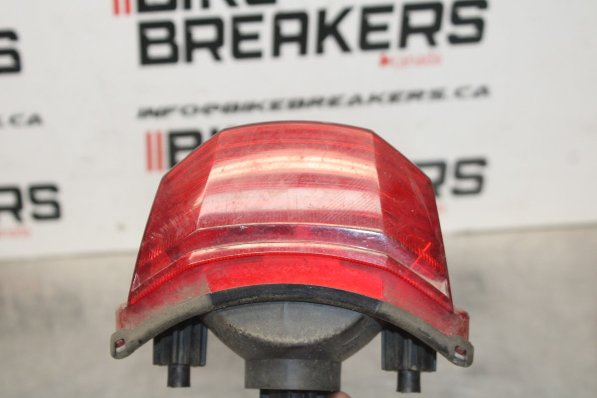 04-09 YAMAHA FZ6 REAR TAIL TAILLIGHT BACK BRAKE LIGHT BB800