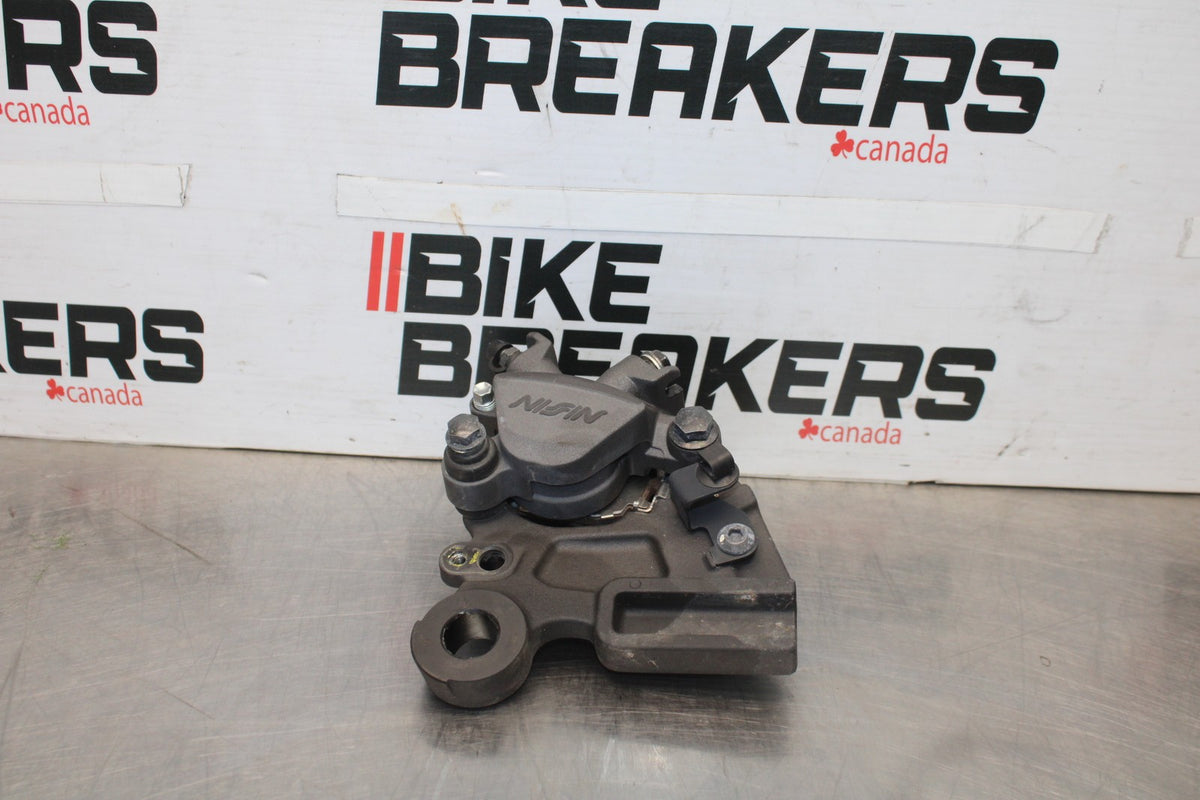 23 KAWASAKI NINJA 650 EX650 REAR BACK BRAKE CALIPER W MOUNT BRACKET BB920