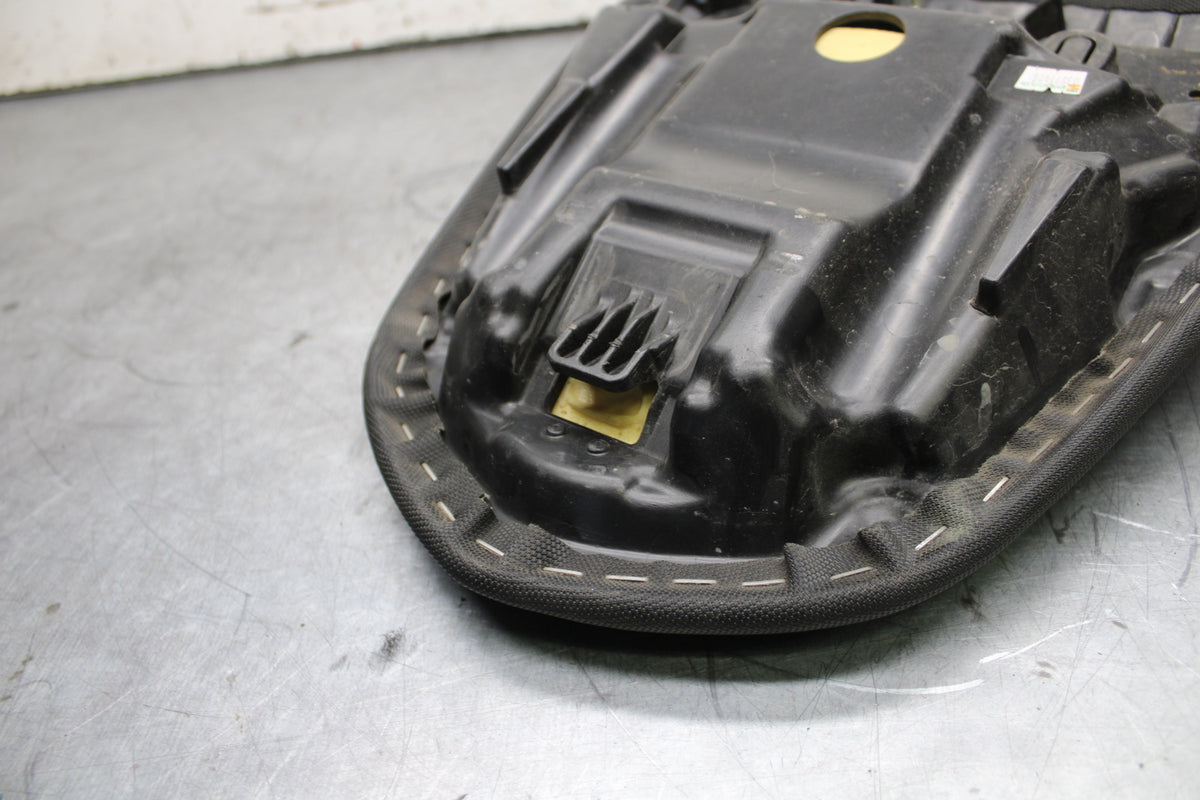 12-17 KAWASAKI ER-6N Z650 REAR BACK PASSENGER TANDEM SEAT PAD SADDLE  BB709