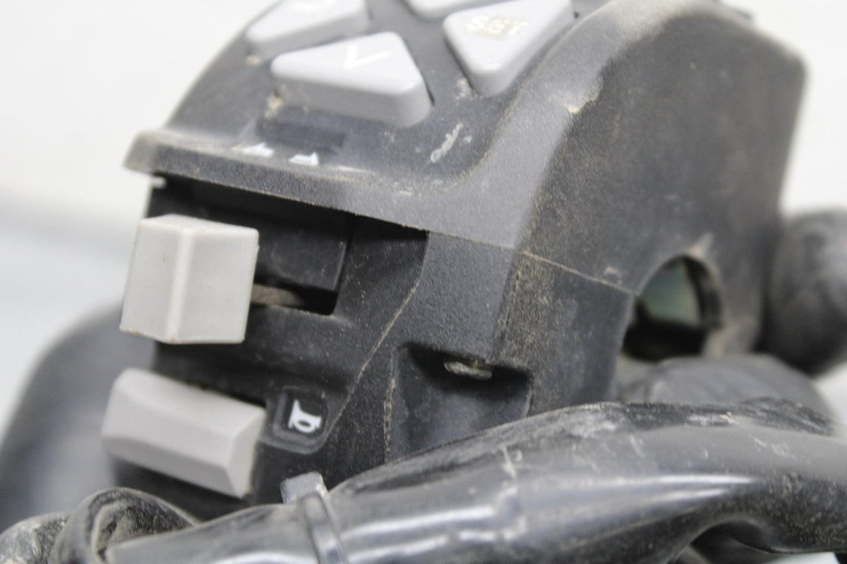 21-23 KTM 890 ADVENTURE HANDLEBAR LEFT SIGNAL TURN SWITCH  BB629
