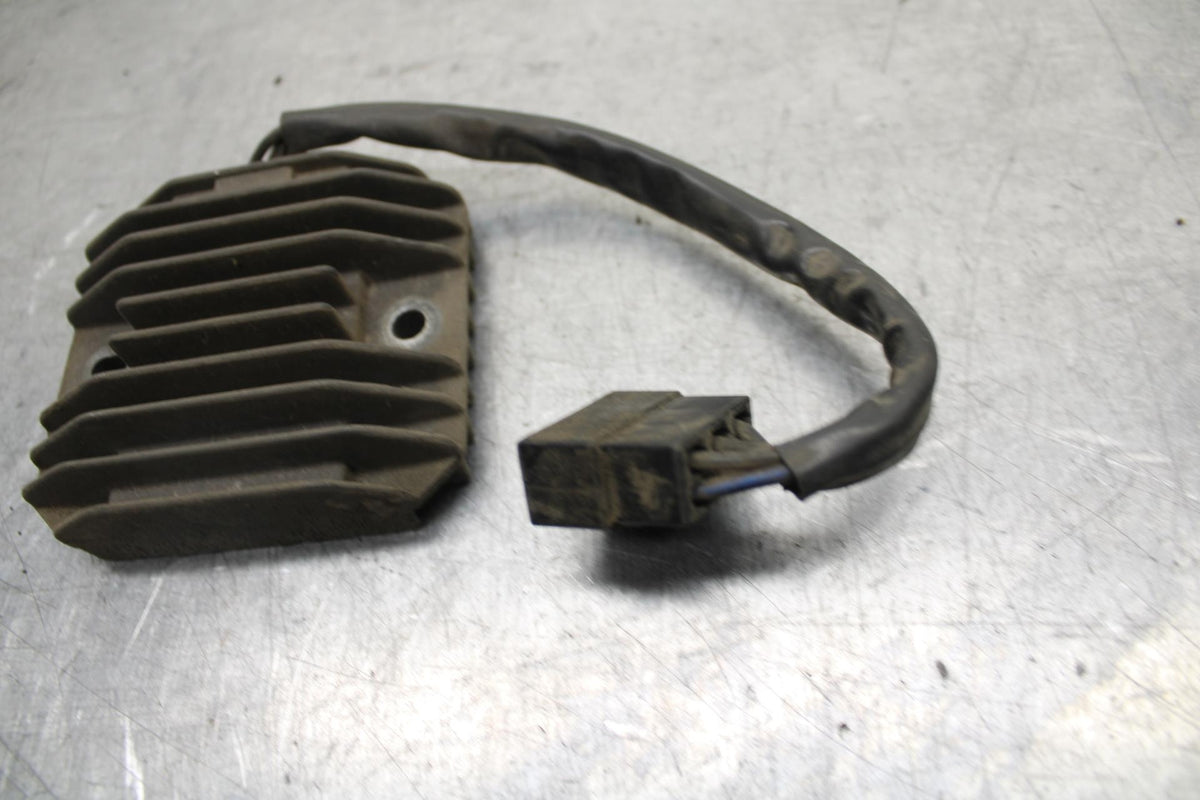1996 Kawasaki Vulcan 800 VN800B Classic RECTIFIER VOLTAGE REGULATOR BB93