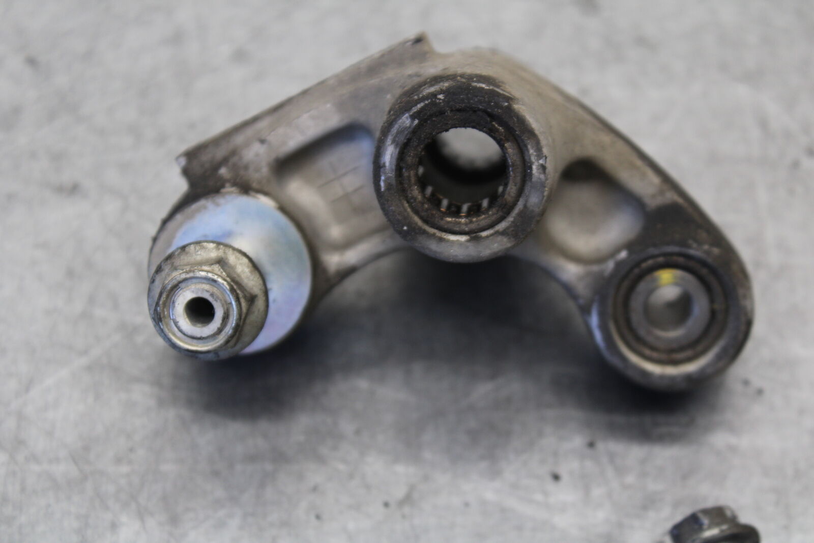 04 SUZUKI GSXR600 AFTERMARKET REAR DOGBONE SHOCK LINKAGE LINK BB676