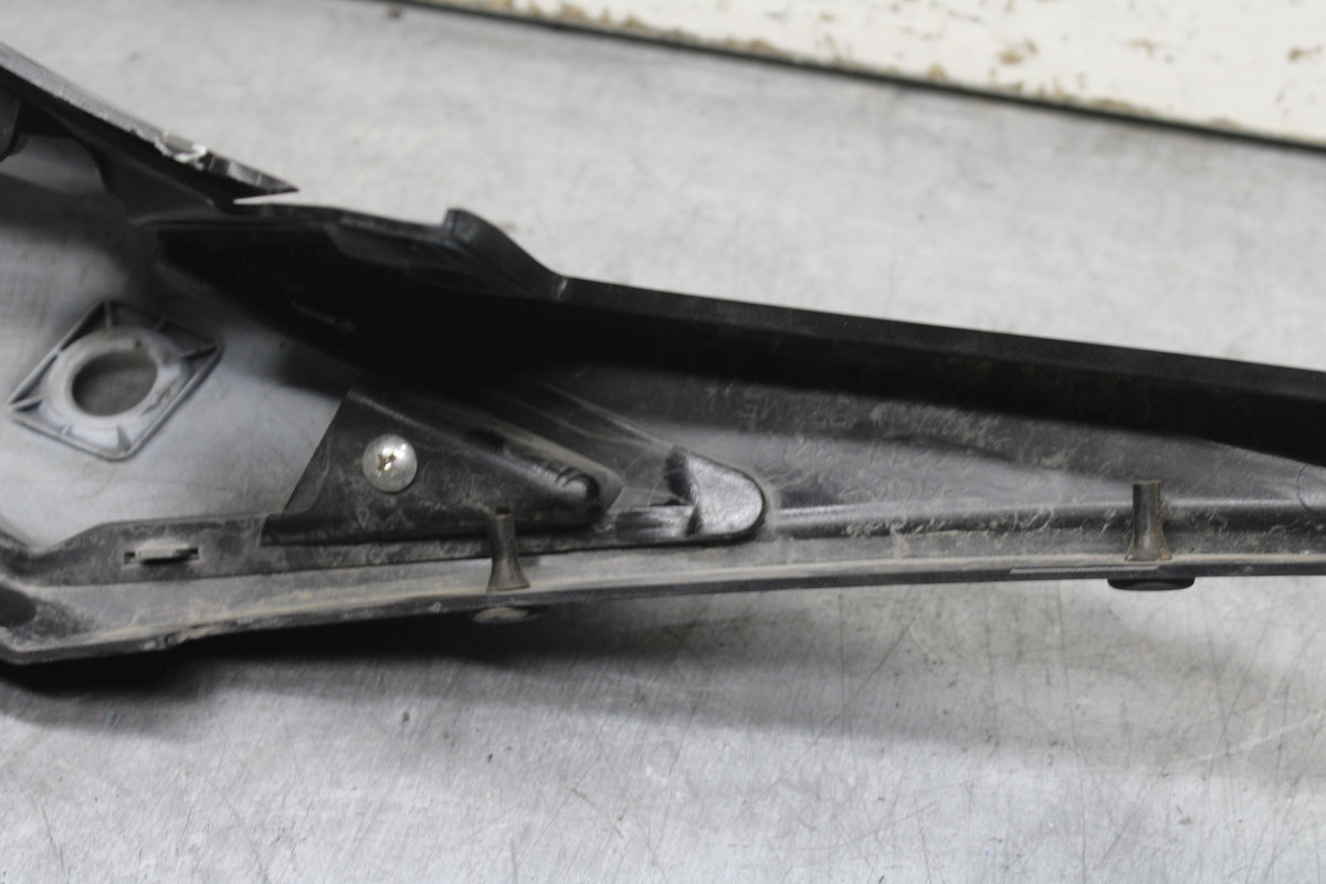 08-09 SUZUKI GSXR600 LEFT REAR BACK TAIL FAIRING COWL SHROUD BB728