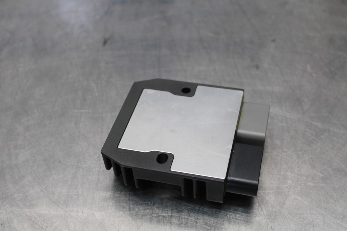 13-24 HONDA CBR600RR RECTIFIER VOLTAGE REGULATOR BB502