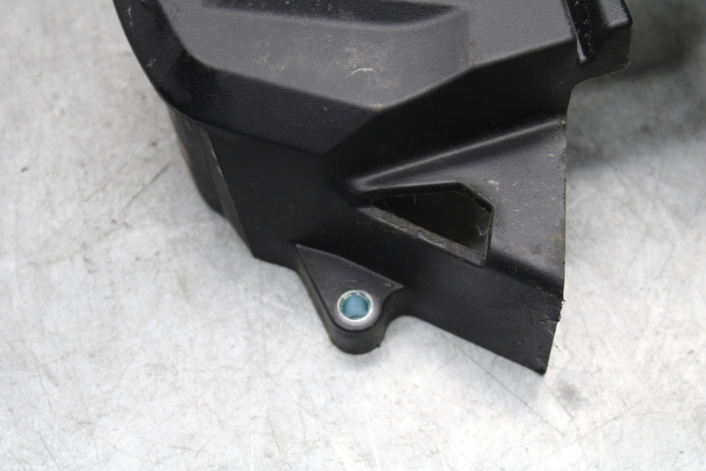 18-23 KAWASAKI NINJA 400 ENGINE SPROCKET COVER BB660