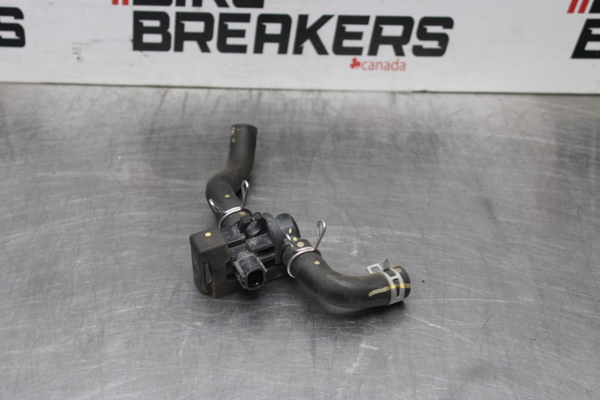 18-26 KAWASAKI Z400 AIR VALVE SOLENOID TOP ENGINE SWITCH SENSOR BB852