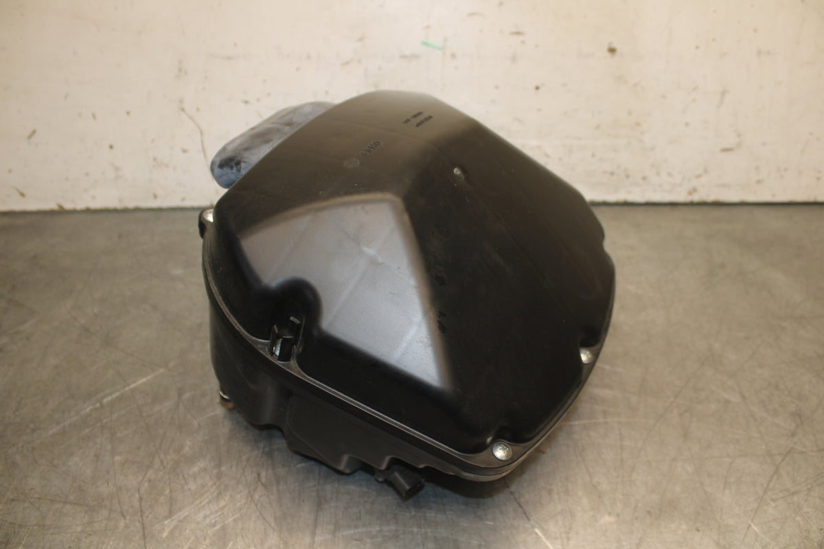 17-24 SUZUKI SV650 AIRBOX AIR INTAKE FILTER BOX BB706