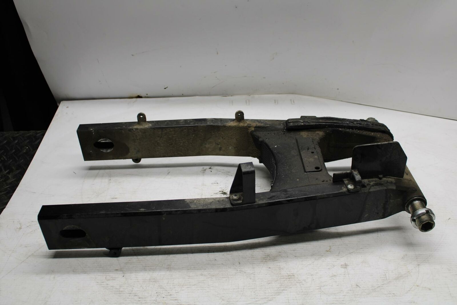 03-11 SUZUKI SV650A REAR SWINGARM BACK SUSPENSION SWING ARM BB290