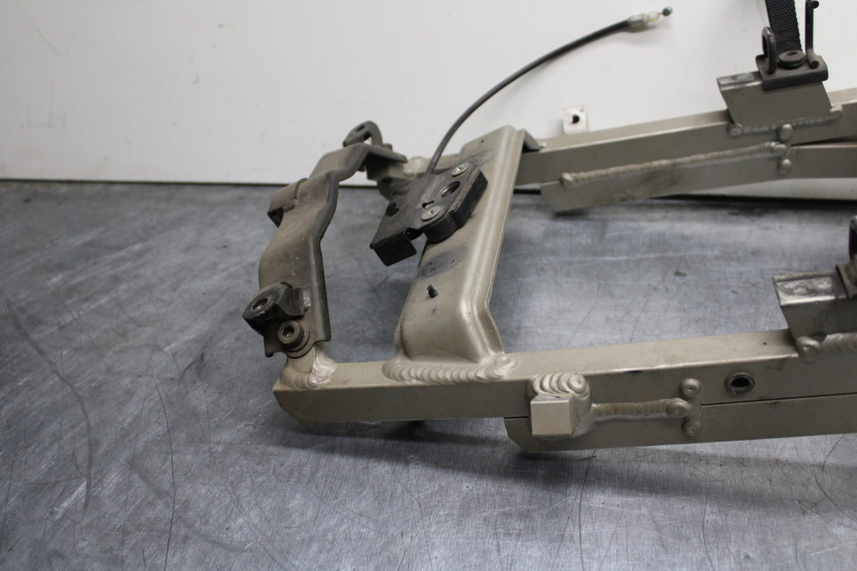 00-02 KAWASAKI NINJA ZX6R REAR SUBFRAME BACK SUB FRAME BB750