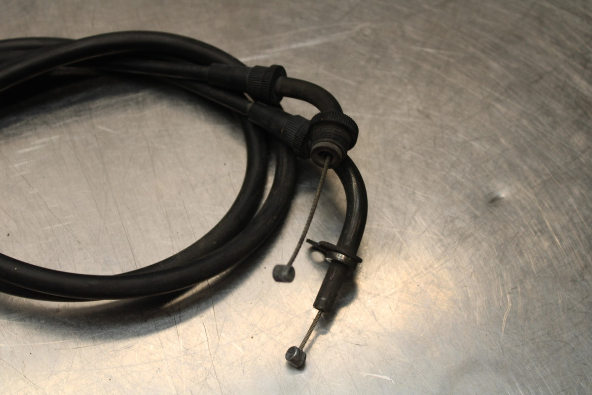 00 SUZUKI GSXR750 THROTTLE CABLES LINES BB820