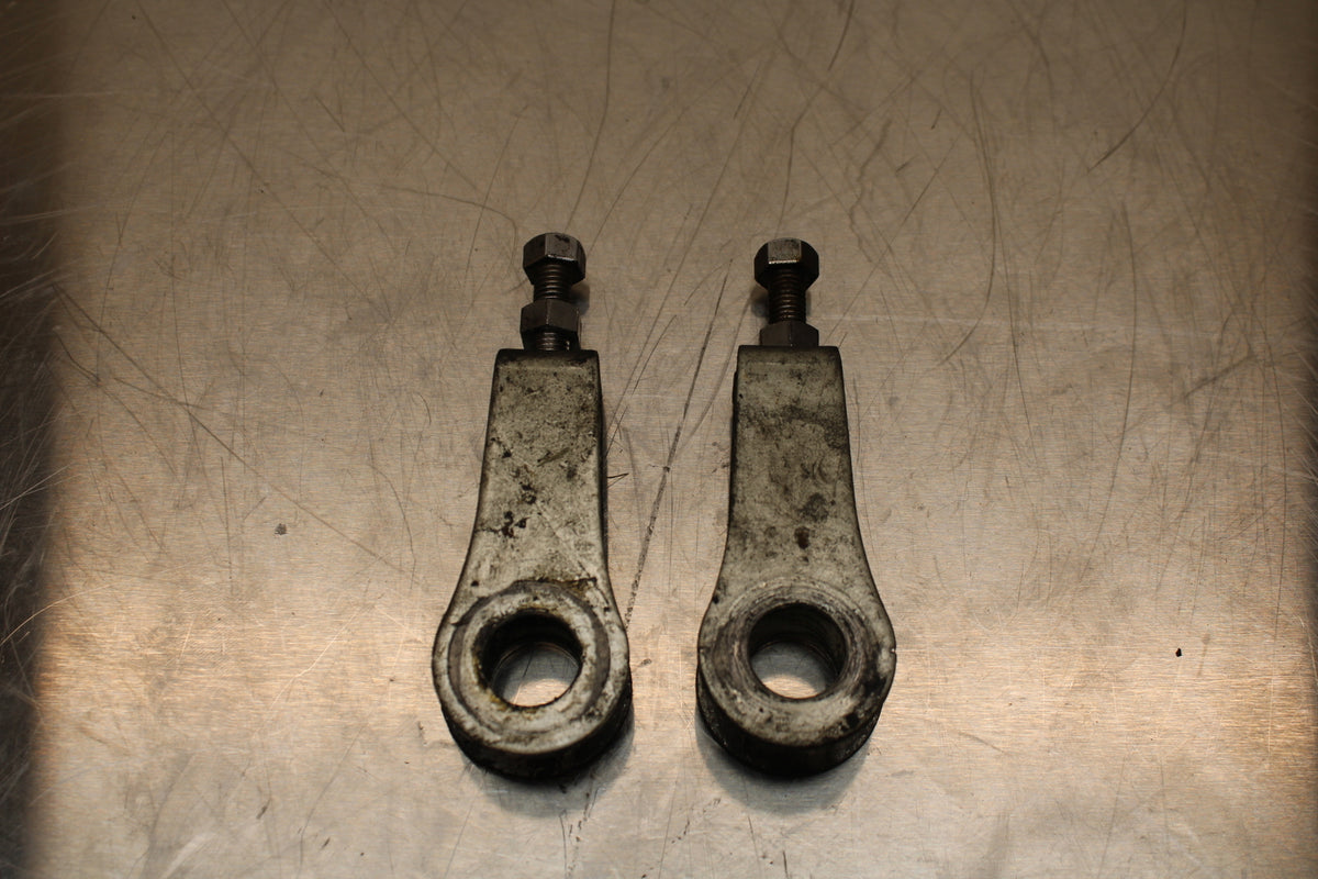 86 SUZUKI GS750ES SWINGARM CHAIN TENSIONER ADJUSTMENT BRACKETS  BB140