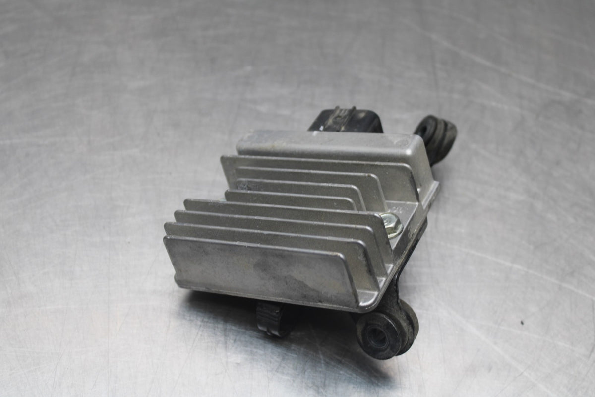 18-26 KAWASAKI Z400 RECTIFIER VOLTAGE REGULATOR BB852