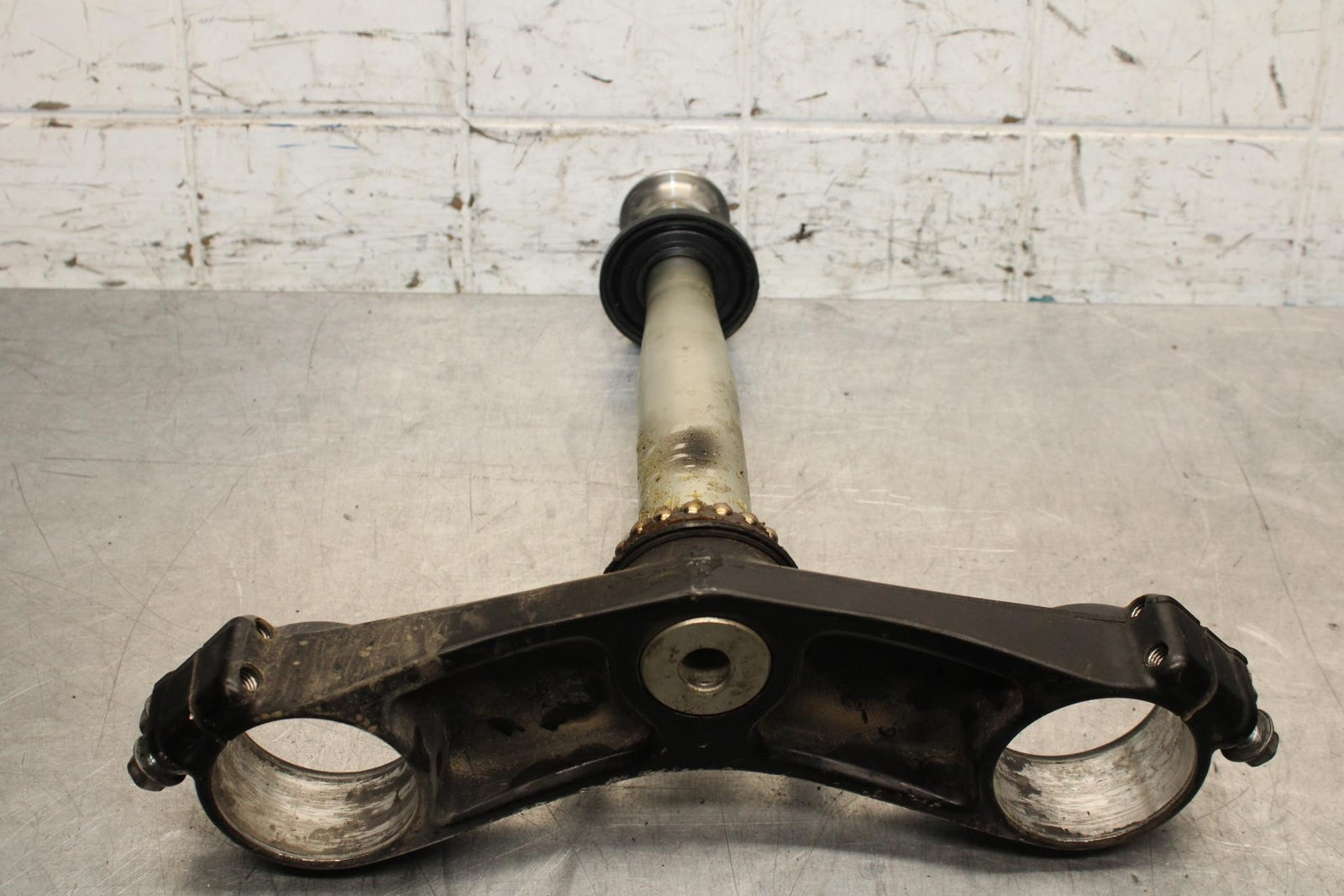 2000 Kawasaki Ninja ZX12R ZX1200A FRONT FORKS CLAMP LOWER TRIPLE TREE STEM BB565