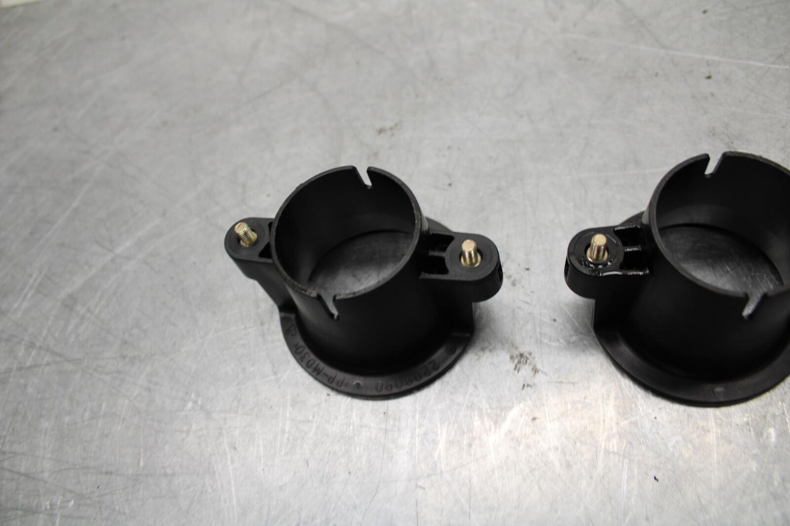 06-07 TRIUMPH DAYTONA 675 DAYTONA 675 AIRBOX INTAKE VELOCITY STACKS BB441