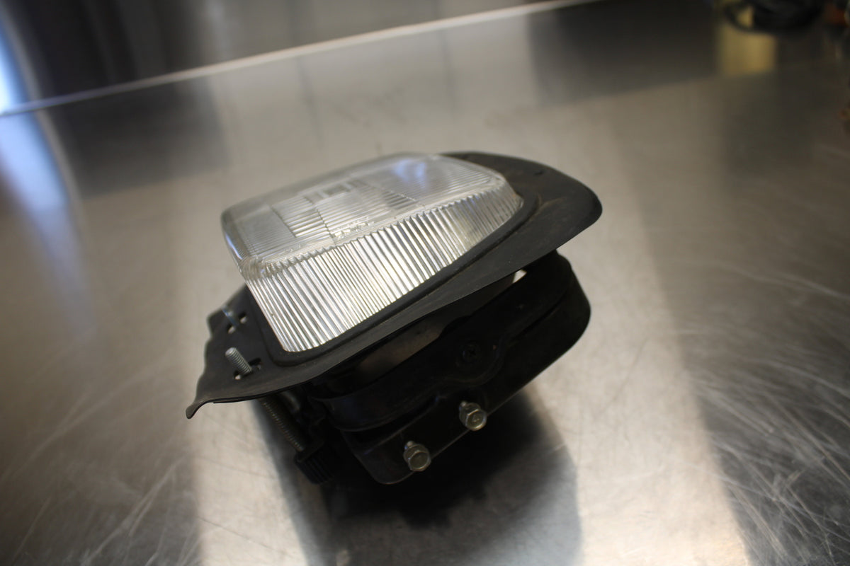 86 SUZUKI GS750ES FRONT HEADLIGHT HEAD LIGHT LAMP BB140