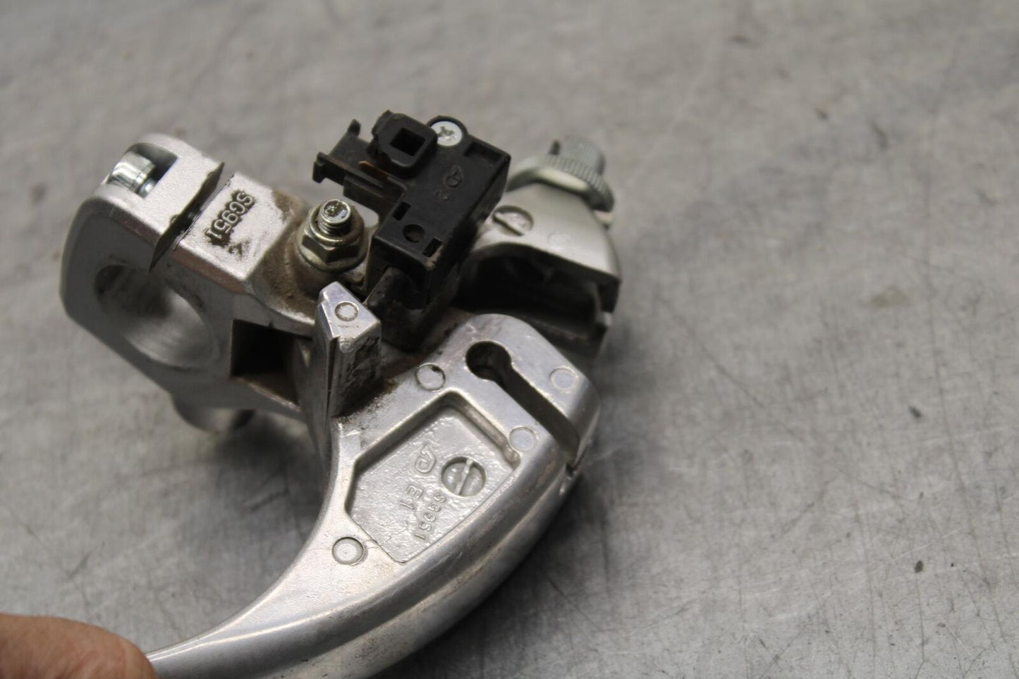 2013 Suzuki Boulevard C50T CLUTCH PERCH MOUNT WITH LEVER  BB625