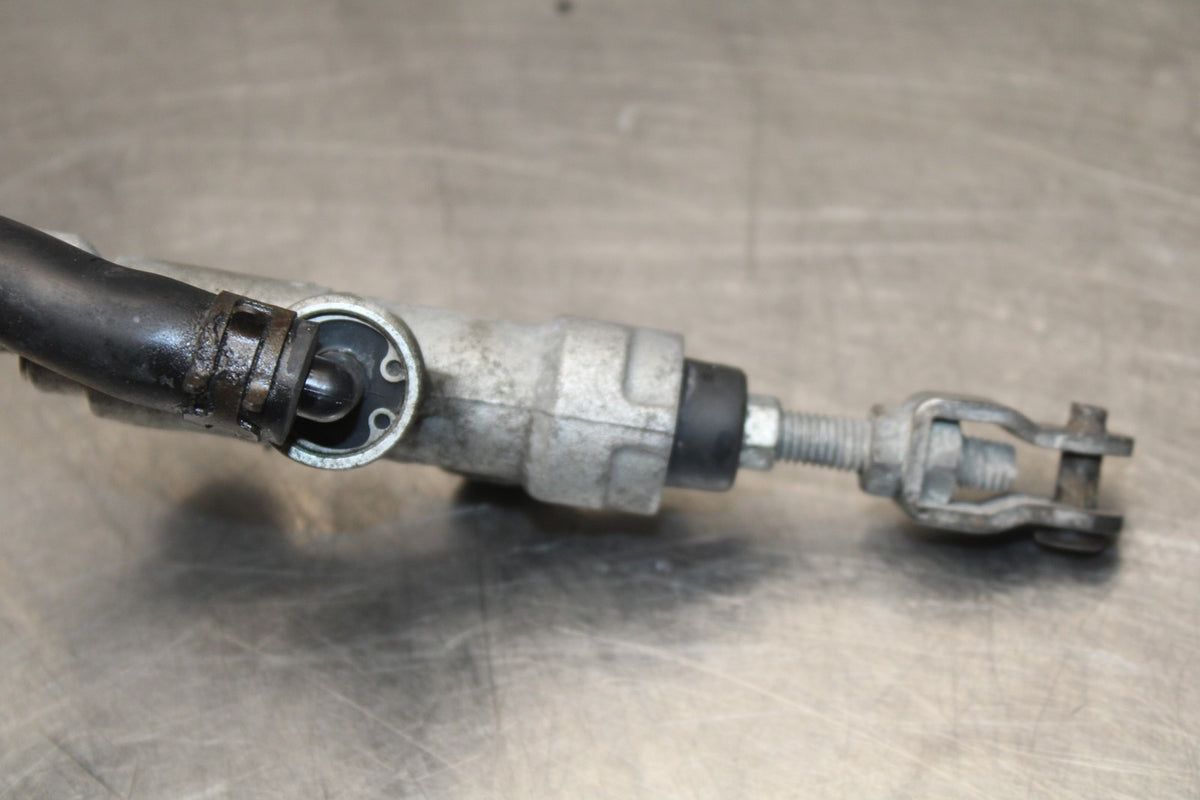06-07 SUZUKI GSXR750 REAR BACK BRAKE MASTER CYLINDER W RESERVOIR BB811