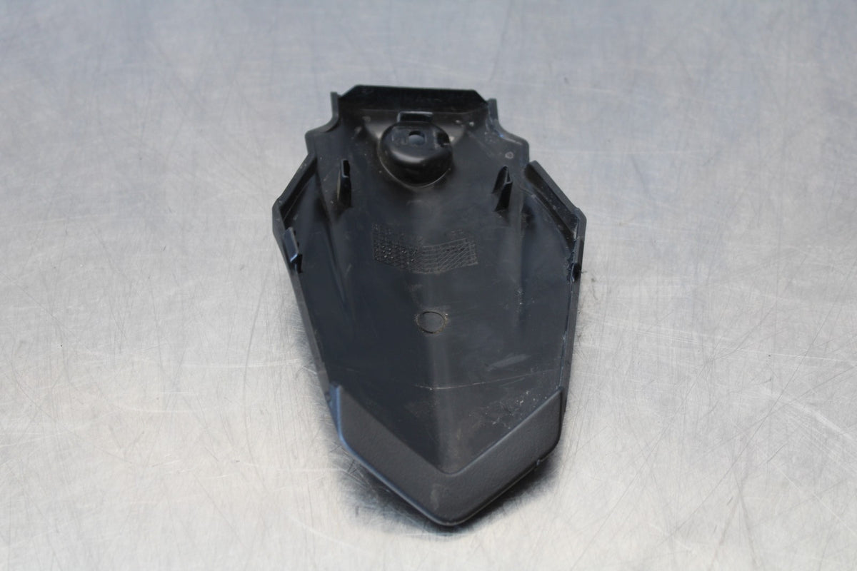 22-25 YAMAHA YZF R7 CENTER REAR BACK TAIL FAIRING COVER TRIM COWL BB176