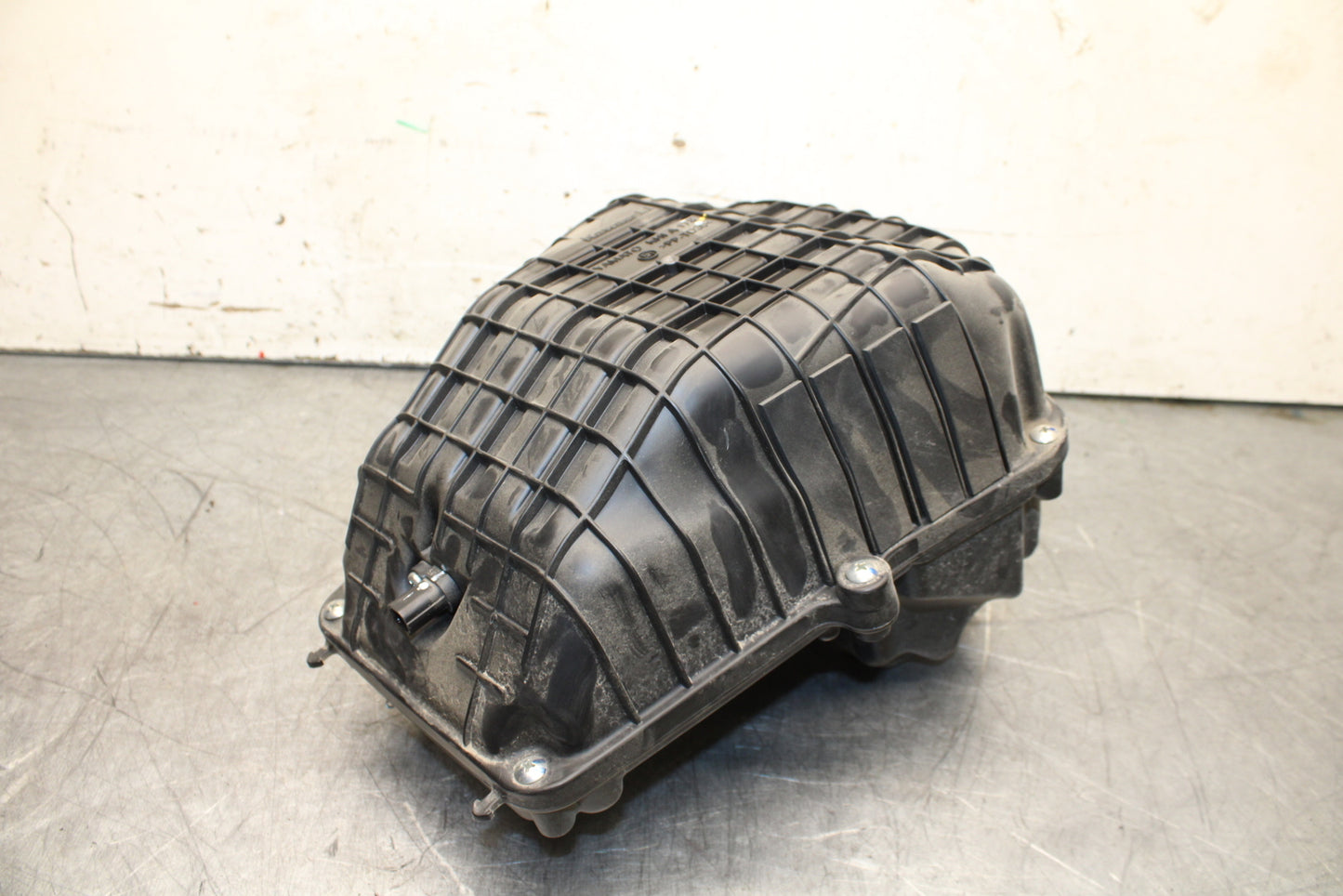 19-22 KAWASAKI Z400 AIRBOX AIR INTAKE FILTER BOX BB708