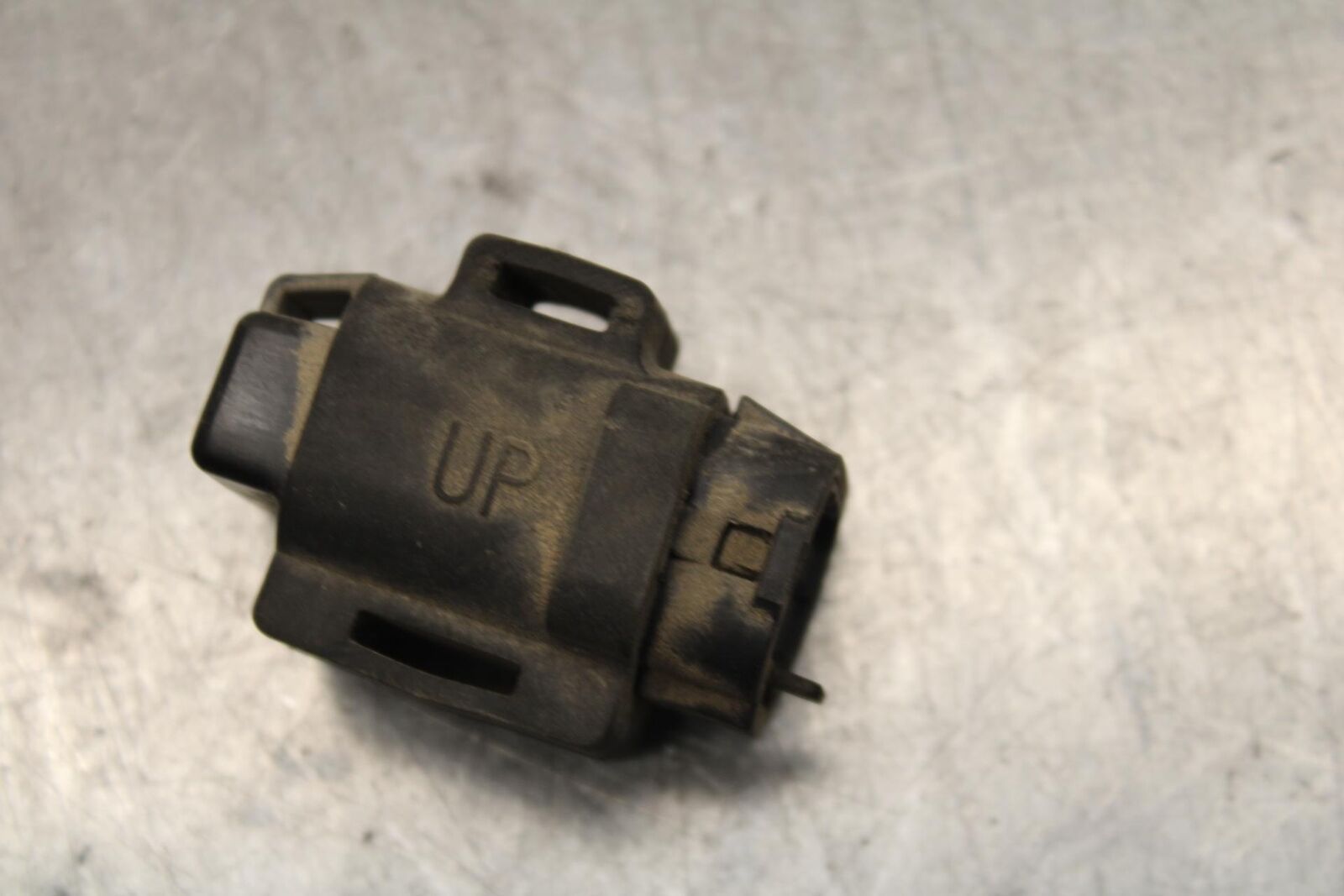 09-16 SUZUKI GSXR1000 TIP OVER BANK ANGLE CRASH SENSOR SWITCH  BB642