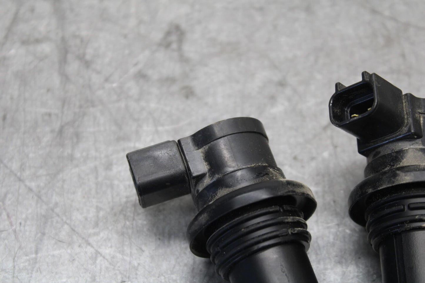 22-24 YAMAHA XSR900 IGNITION COILS COIL SPARK PLUG CAPS  BB683