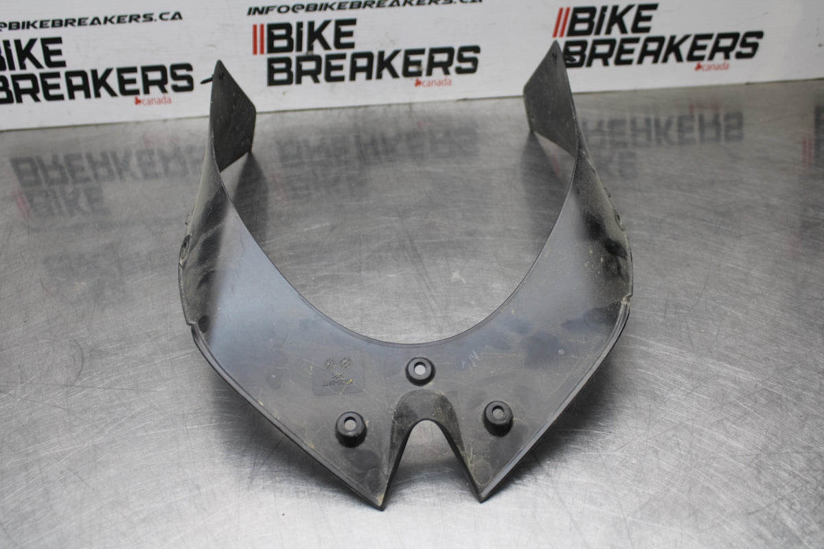 24 KAWASAKI NINJA 500 ABS LOWER FRONT UPPER INNER HEADLIGHT COWL FAIRING  BB818