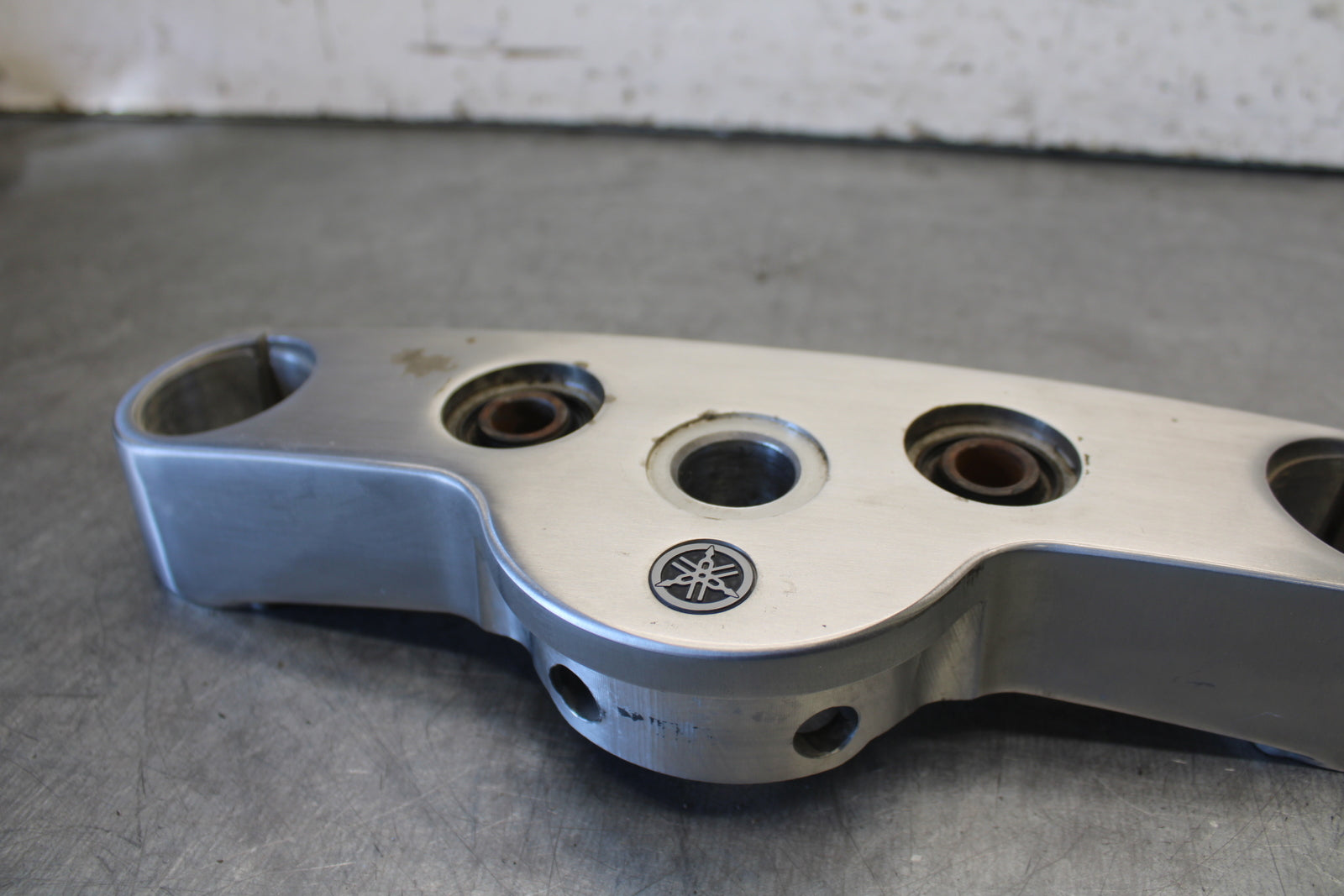 05-06 YAMAHA ROYAL STAR FORKS UPPER TRIPLE TREE CLAMP BB697