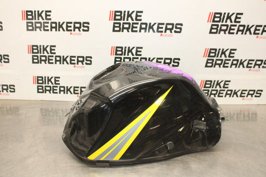 06-07 SUZUKI GSXR 600 GAS TANK FUEL CELL PETROL RESERVOIR BB880