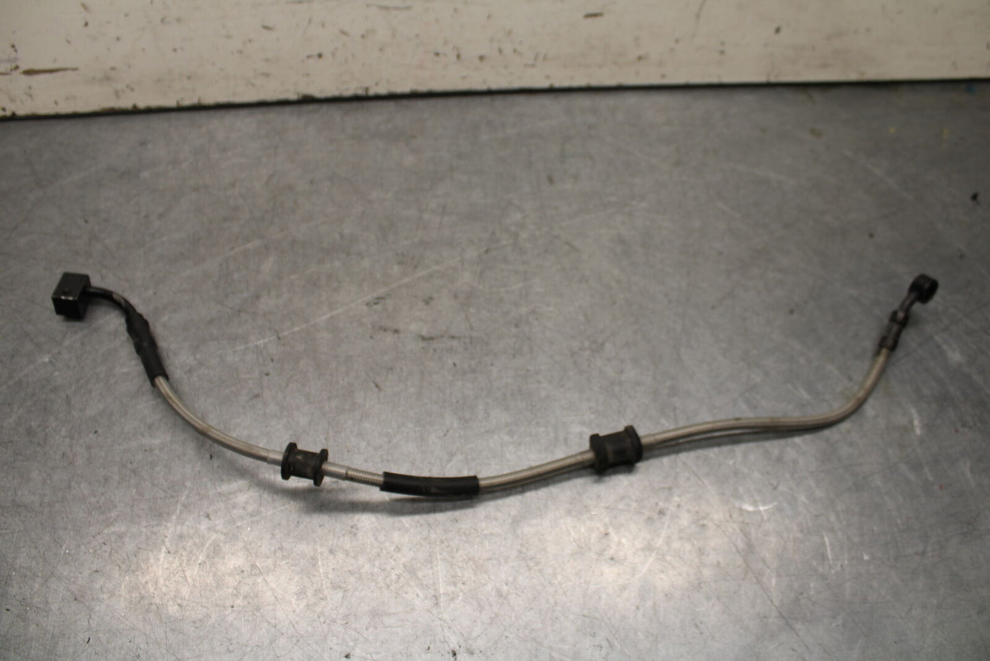 16 KAWASAKI NINJA ZX10R REAR BACK BRAKE HOSE FLUID LINE BB650