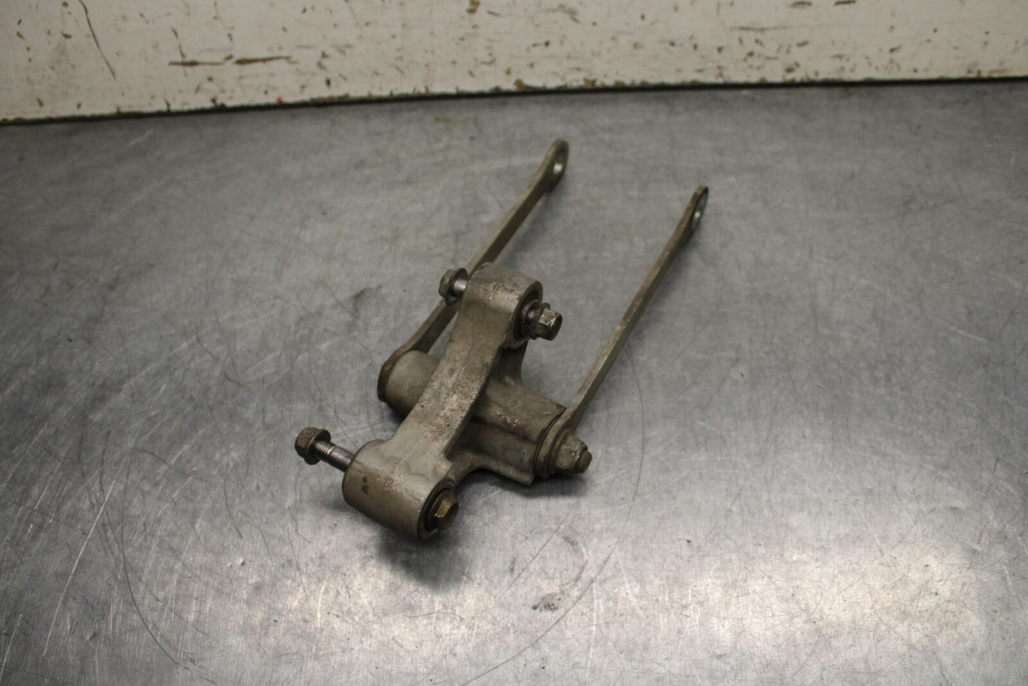 13-17 KAWASAKI NINJA ZX6R ZX636E REAR DOGBONE SHOCK LINKAGE LINK BB735