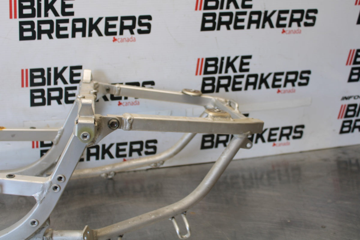97-00 SUZUKI GSXR600 SRAD REAR SUBFRAME BACK SUB FRAME BB921