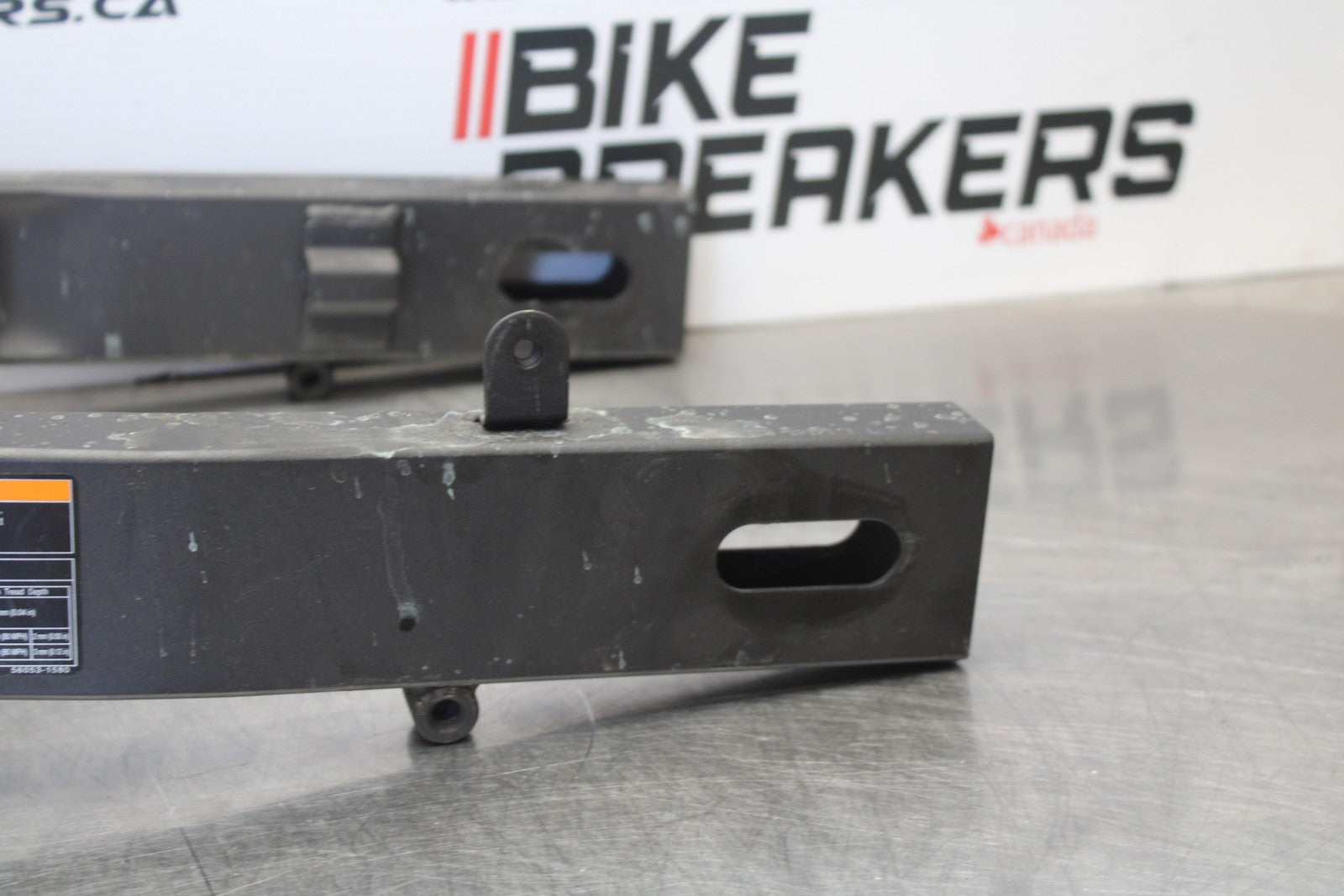 18-23 KAWASAKI NINJA 400 EX400 ABS REAR SWINGARM BACK SUSPENSION SWING ARM BB192