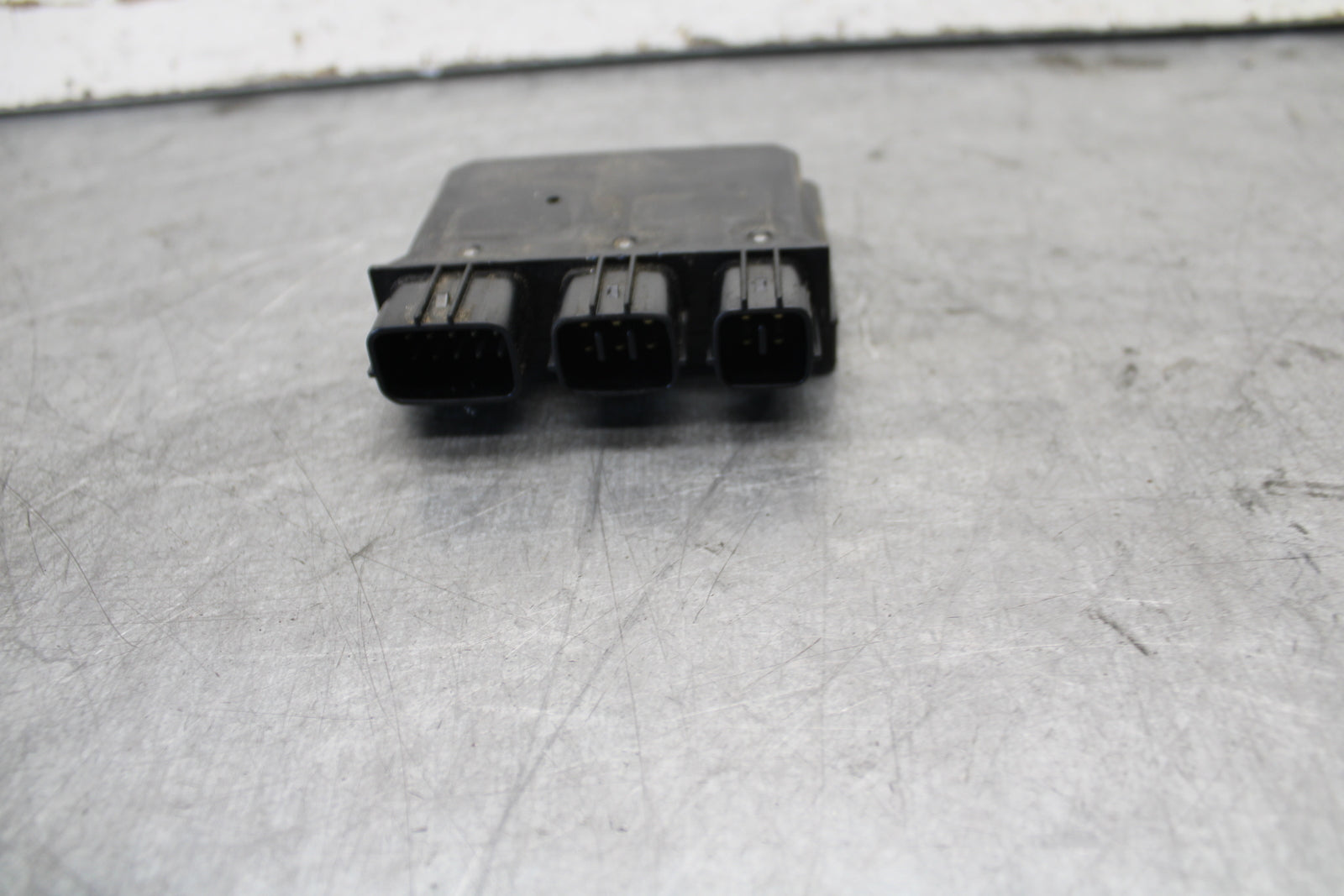 13-18 KAWASAKI NINJA ZX6R RELAY ASSEMBLY FUSE BOX BB682