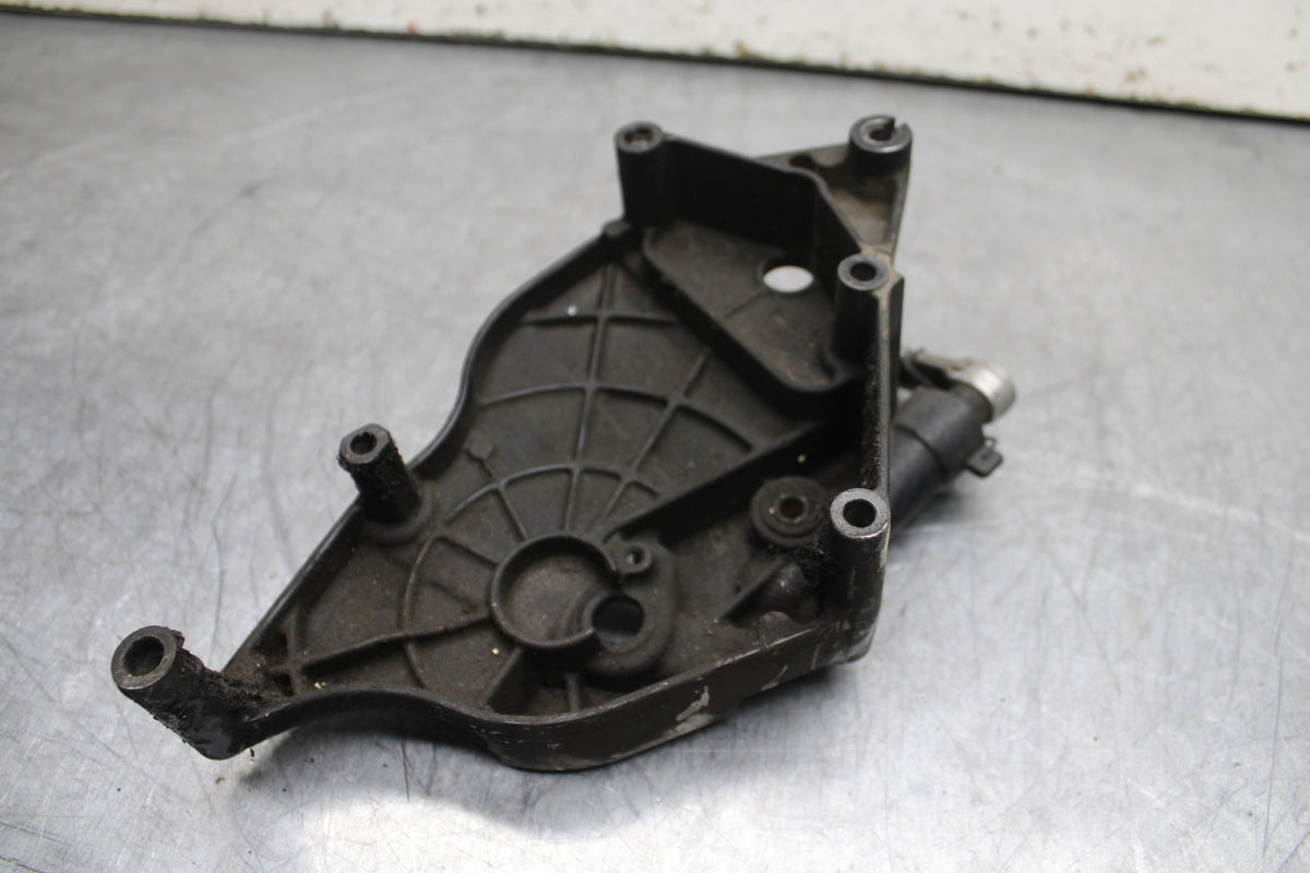 06-07 SUZUKI GSXR 600 ENGINE SPROCKET COVER BB243