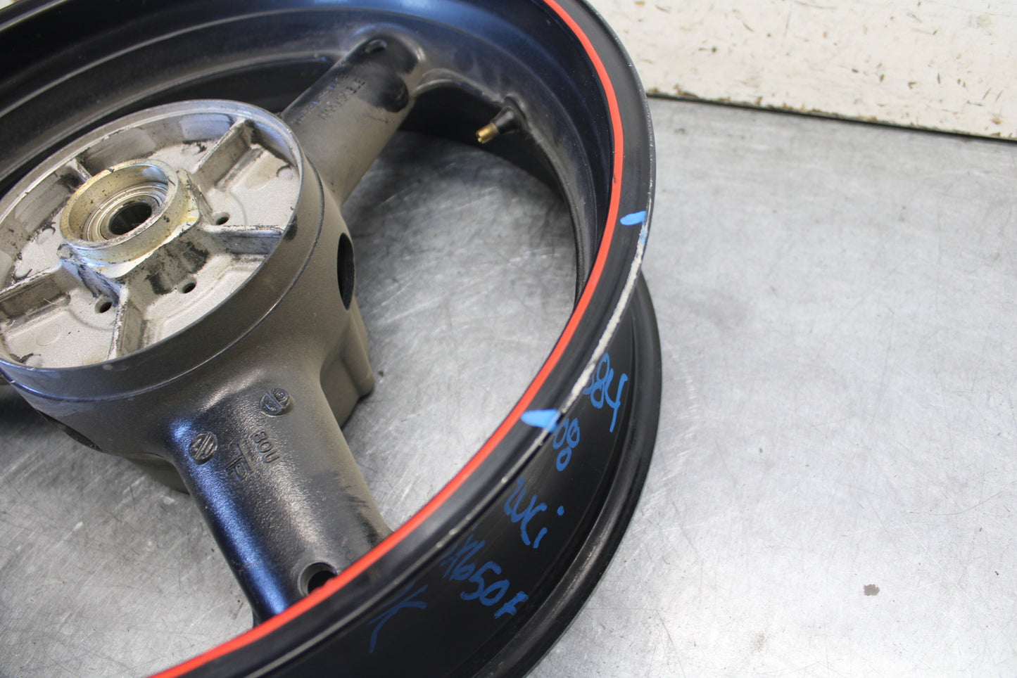 07-12 SUZUKI BANDIT 650F REAR WHEEL BACK RIM BB384