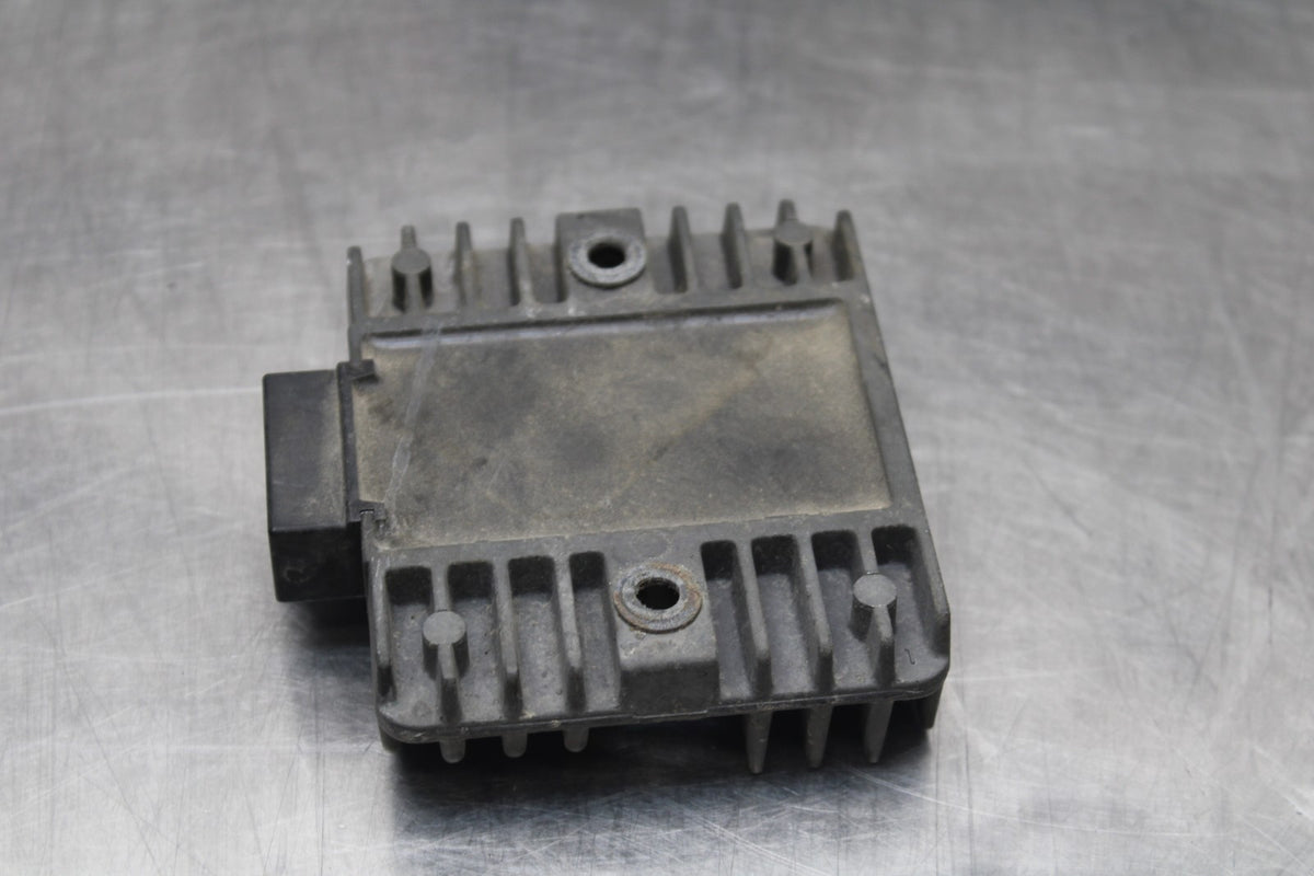 03-05 YAMAHA YZF R6  RECTIFIER VOLTAGE REGULATOR BB793