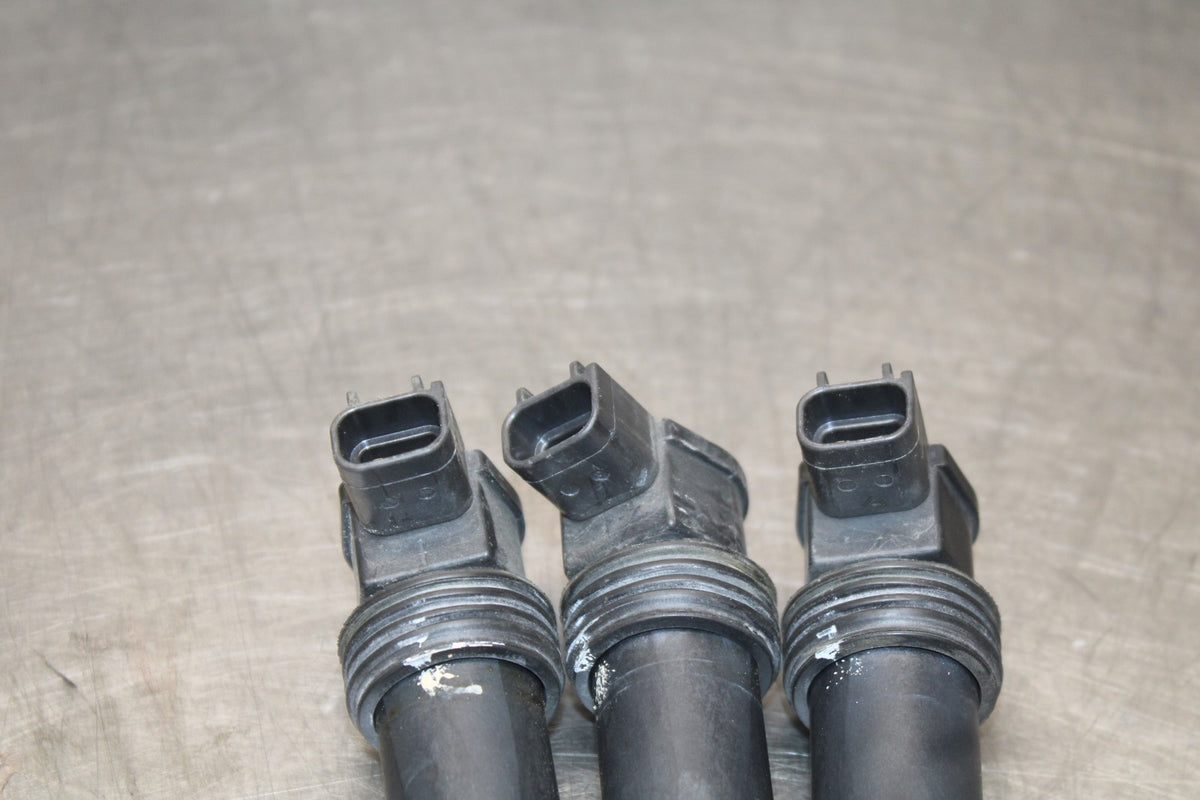12 TRIUMPH STREET TRIPLE R IGNITION COILS COIL SPARK PLUG CAPS BB914