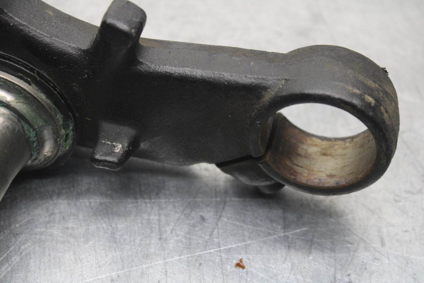 2009 Kawasaki Ninja 250R EX250J FRONT FORKS CLAMP LOWER TRIPLE TREE STEM BB87