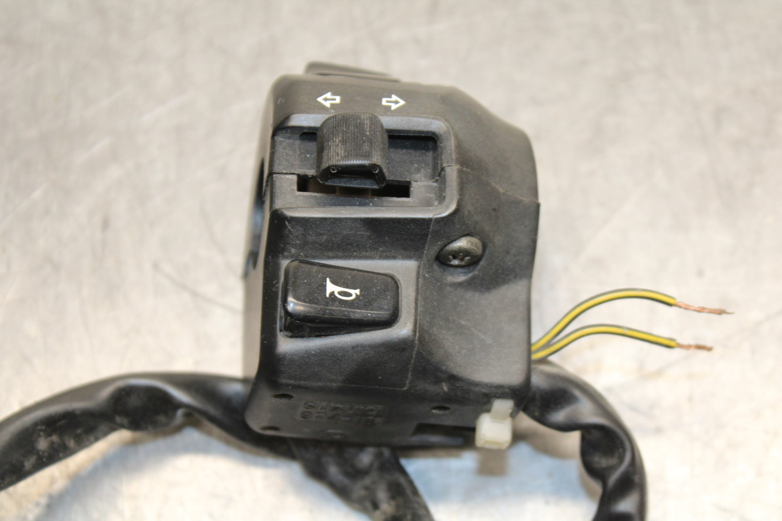 97-99 SUZUKI GSXR600 SRAD LEFT CLIP ON HANDLE HORN SIGNALS SWITCH SWITCHES BB123