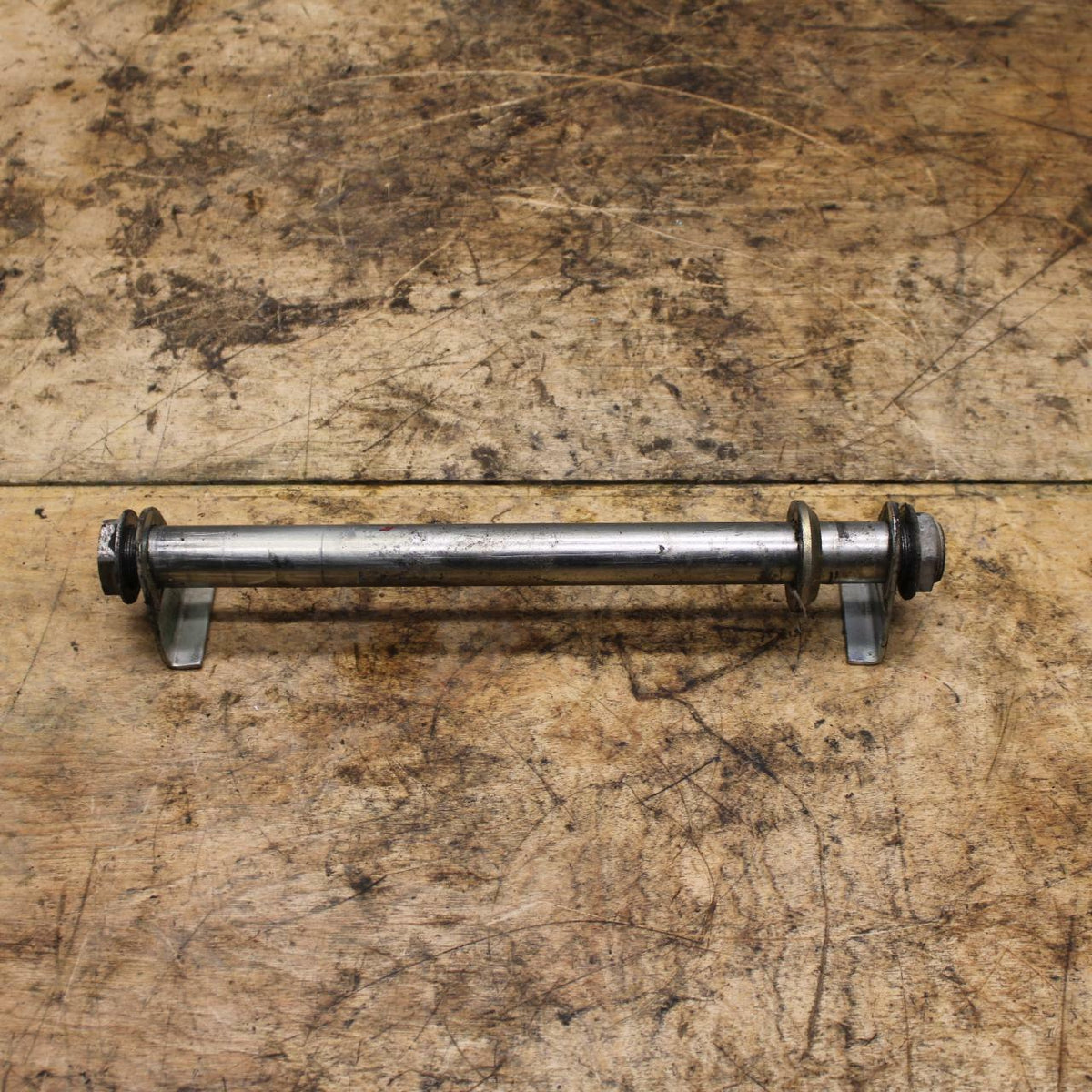 04-07 DUCATI ST3 REAR AXLE BACK WHEEL RIM PIVOT BOLT AXEL BB347