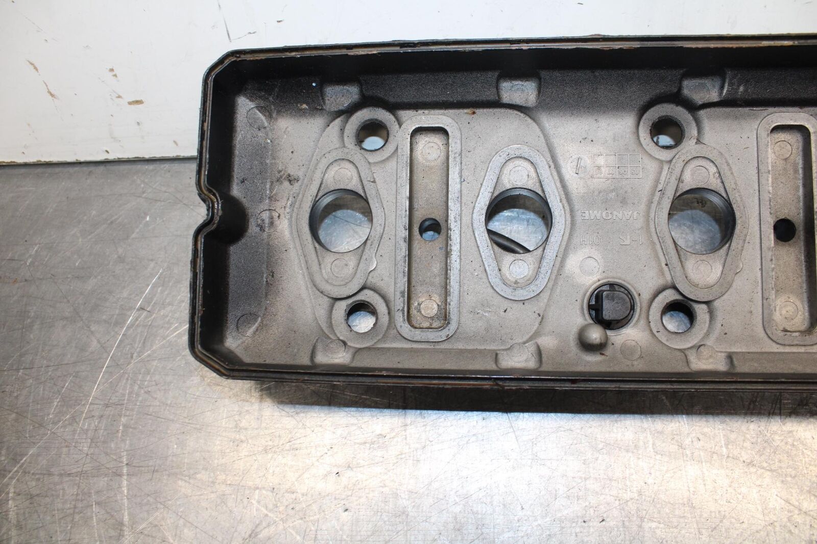 08-10 SUZUKI GSXR 600  ENGINE TOP END CYLINDER HEAD COVER BB92