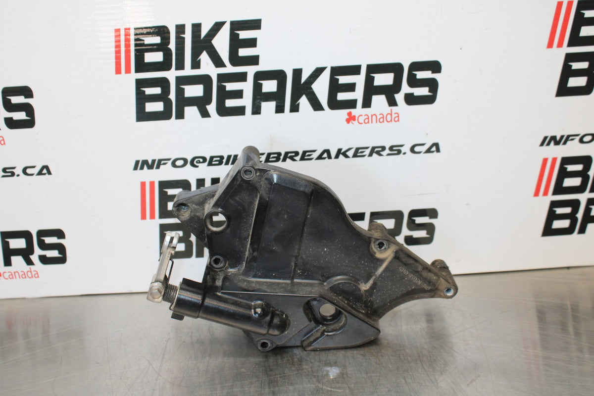 06-07 SUZUKI GSXR 600 ENGINE SPROCKET COVER BB170