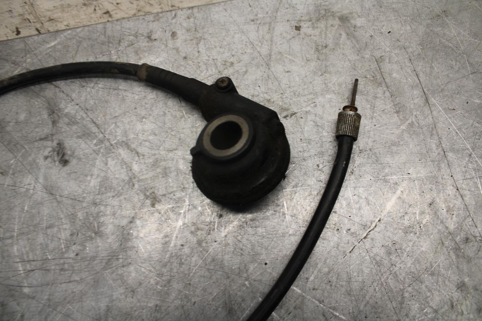 1993 Suzuki GSXR1100W SPEED DRIVE GEAR HUB with CABLE BB46