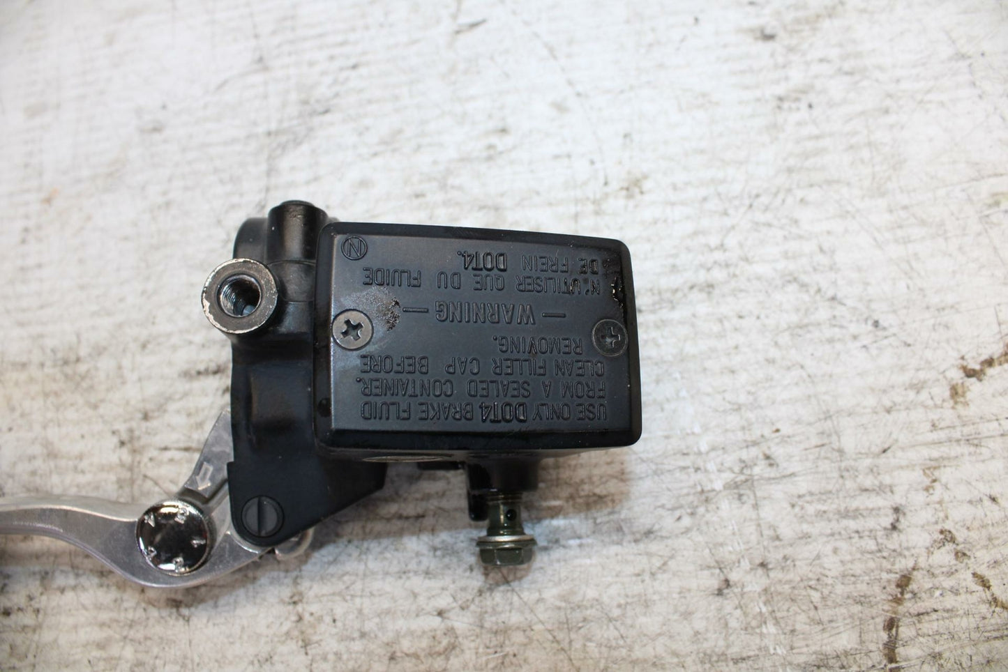 07-09 KAWASAKI VERSYS 650 FRONT BRAKE MASTER CYLINDER w/ LEVER BB302