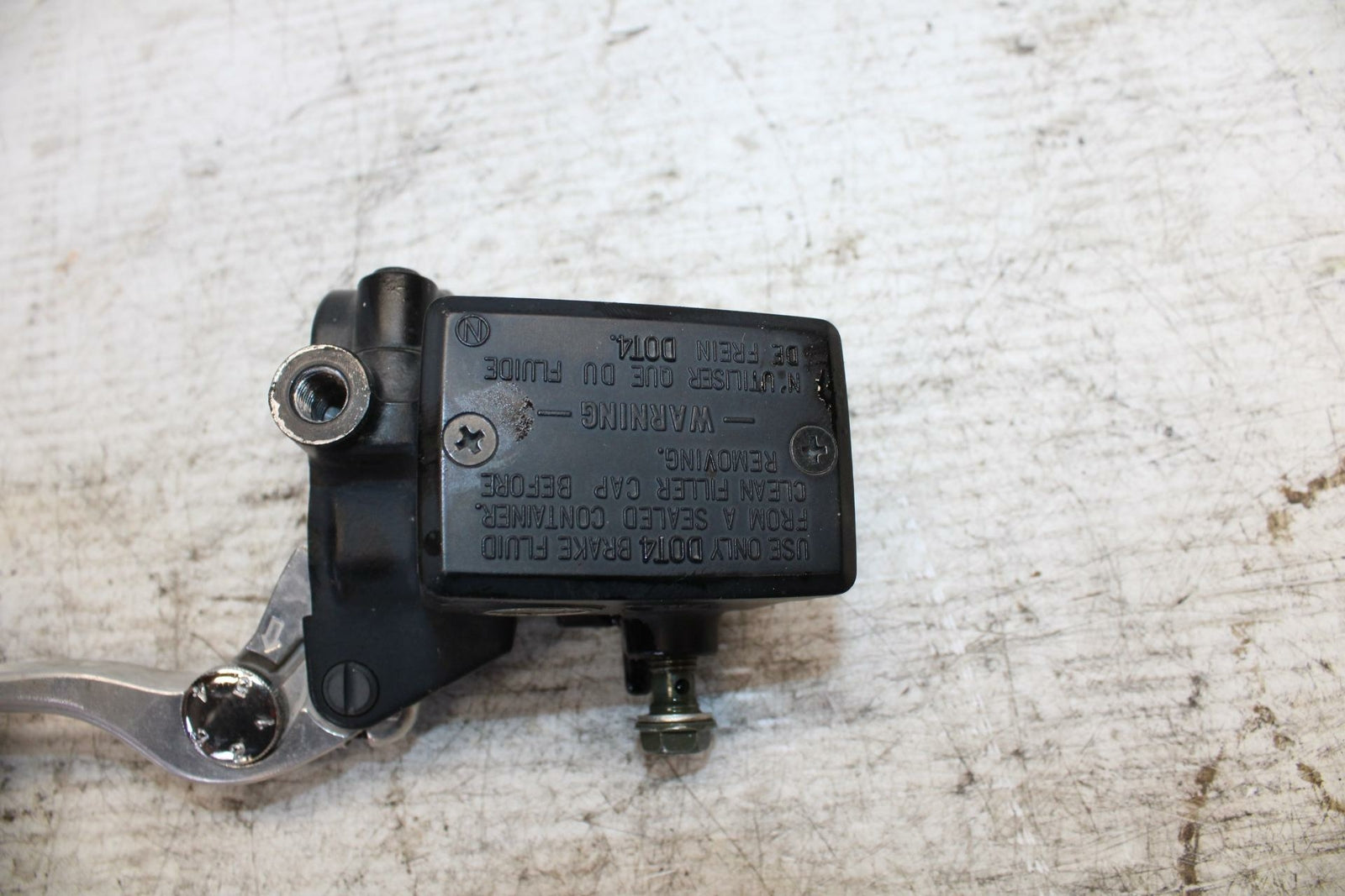 07-09 KAWASAKI VERSYS 650 FRONT BRAKE MASTER CYLINDER w/ LEVER BB302