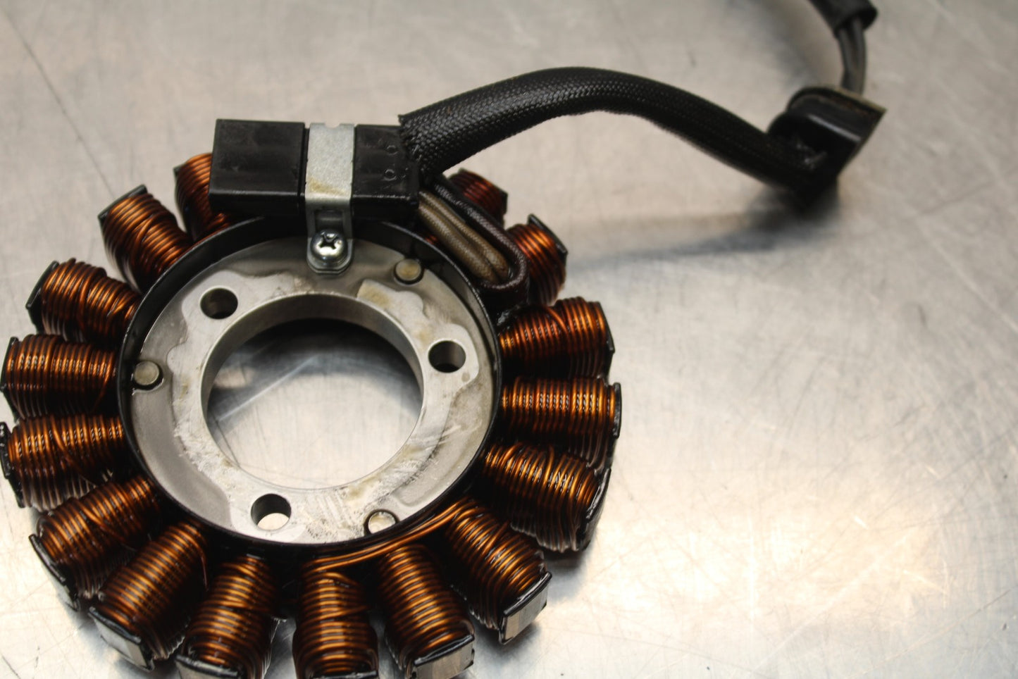 11-22 SUZUKI GSXR 600  STATOR GENERATOR ALTERNATOR MAGNETO BB193