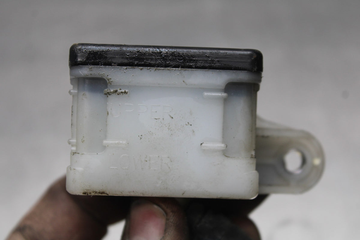 18 HONDA CB500F REAR BACK BRAKE MASTER CYLINDER W RESERVOIR BB861