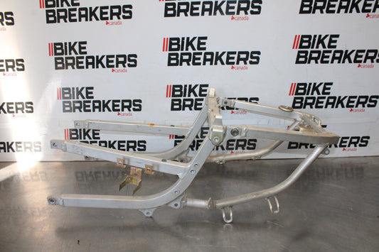 97-00 SUZUKI GSXR600 SRAD REAR SUBFRAME BACK SUB FRAME BB921