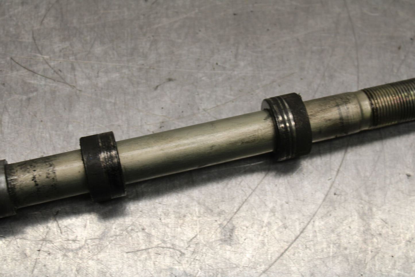 12-13 KAWASAKI Z1000 FRONT WHEEL RIM AXLE PIVOT BOLT BB743